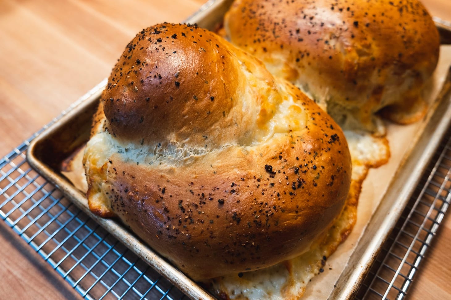 Recipe: Stella's of Wisconsin-inspired Hot Cheese Bread